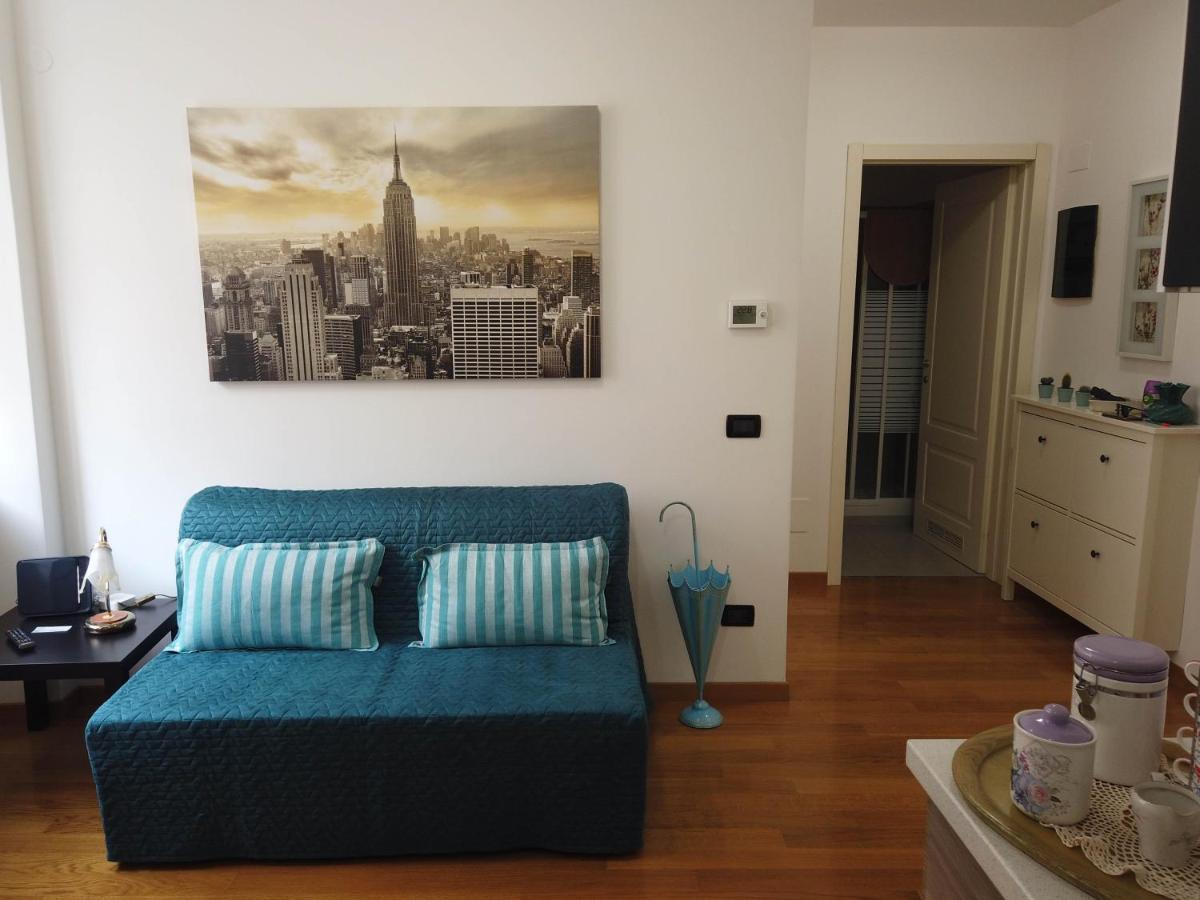 Magenta Centre Economy Apartman Genova Kültér fotó