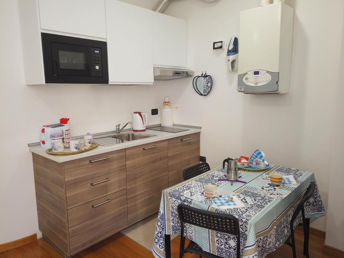 Magenta Centre Economy Apartman Genova Kültér fotó